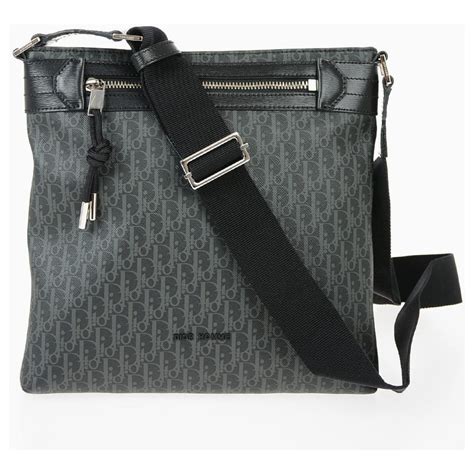 dior tasche herren klein|dior umhängetaschen herren.